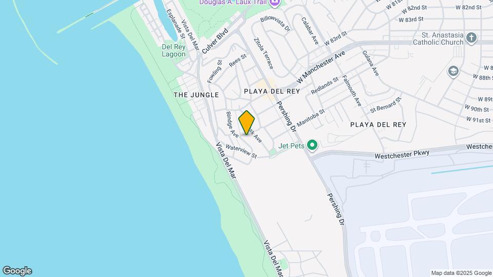 7512 Rindge Ave Map and Location Details