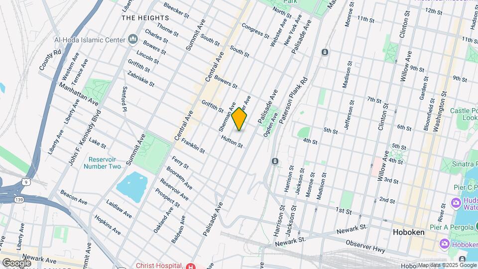 213 New York Ave Map and Location Details