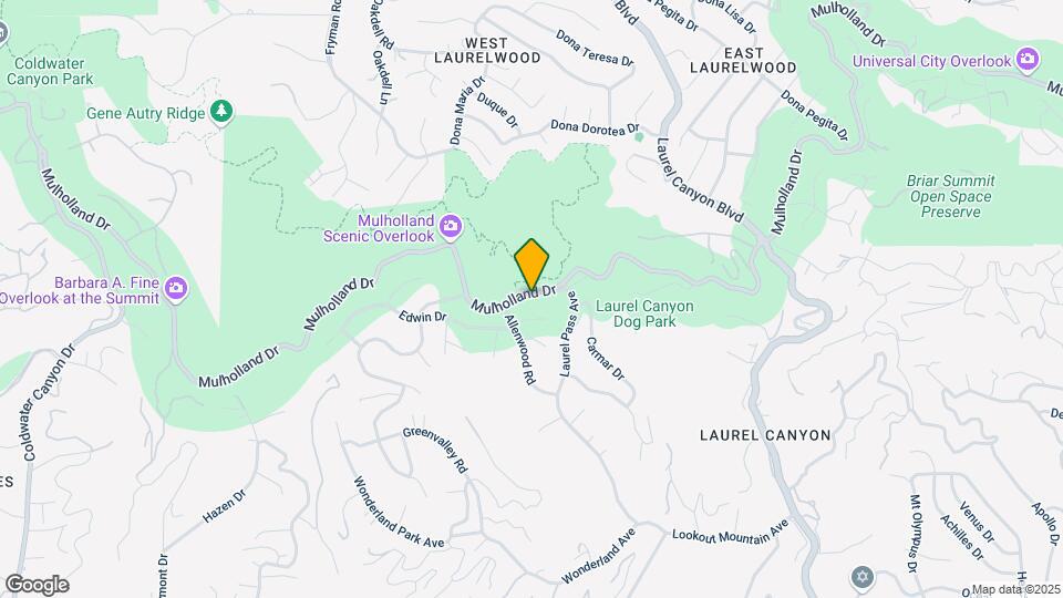 8400 Mulholland Dr Map and Location Details