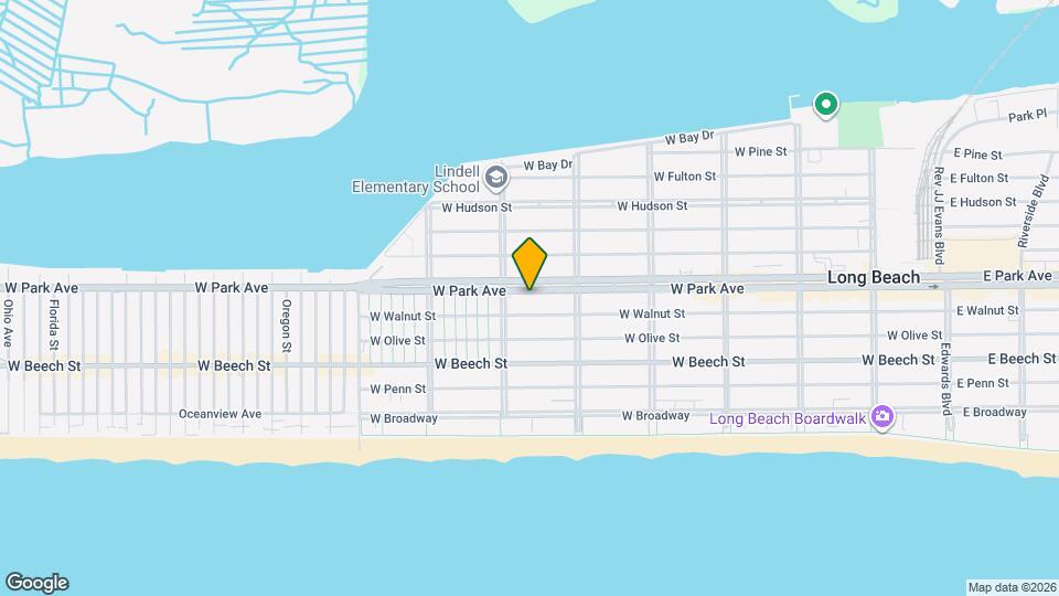 556 W Park Ave Map and Location Details