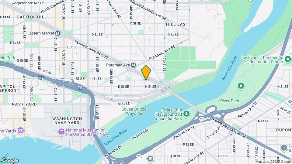 916 15th St SE Map and Location Details