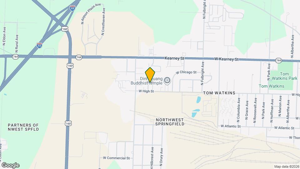 2222 N Hillcrest Ave Map and Location Details