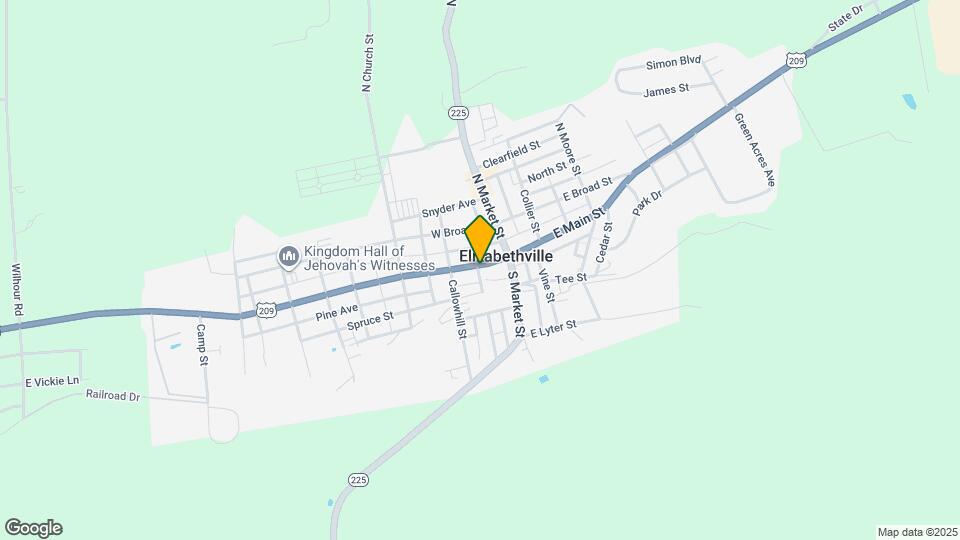 30 W Main St Map and Location Details