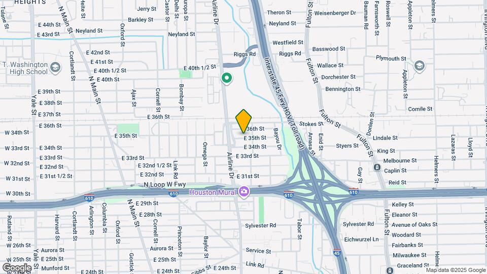 1319 E 35th St Map and Location Details