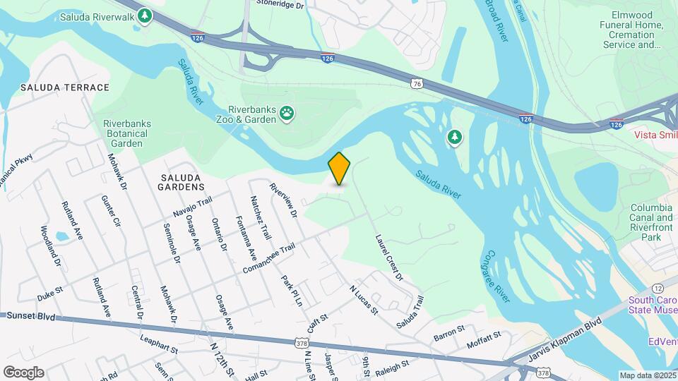 134 Edgewater Ln Map and Location Details