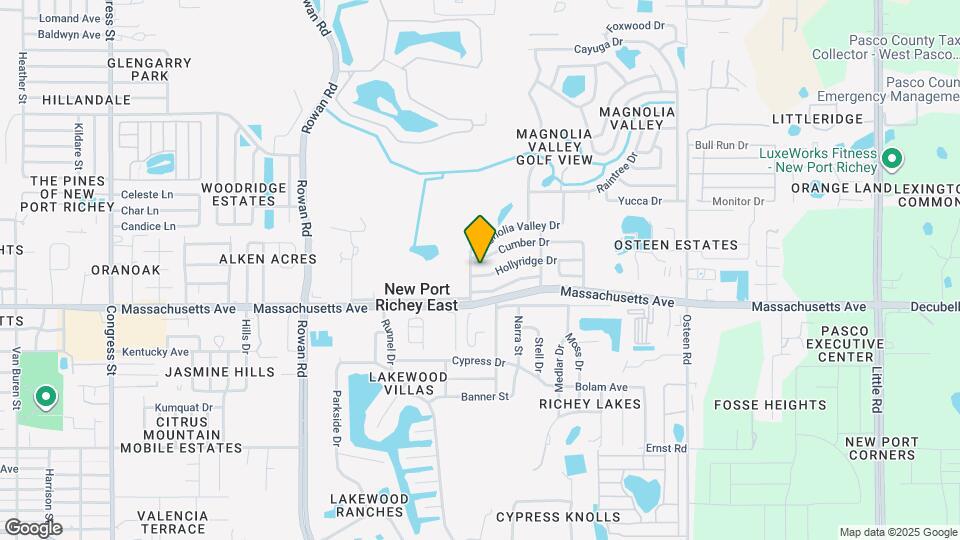 7435 Hollyridge Dr Map and Location Details