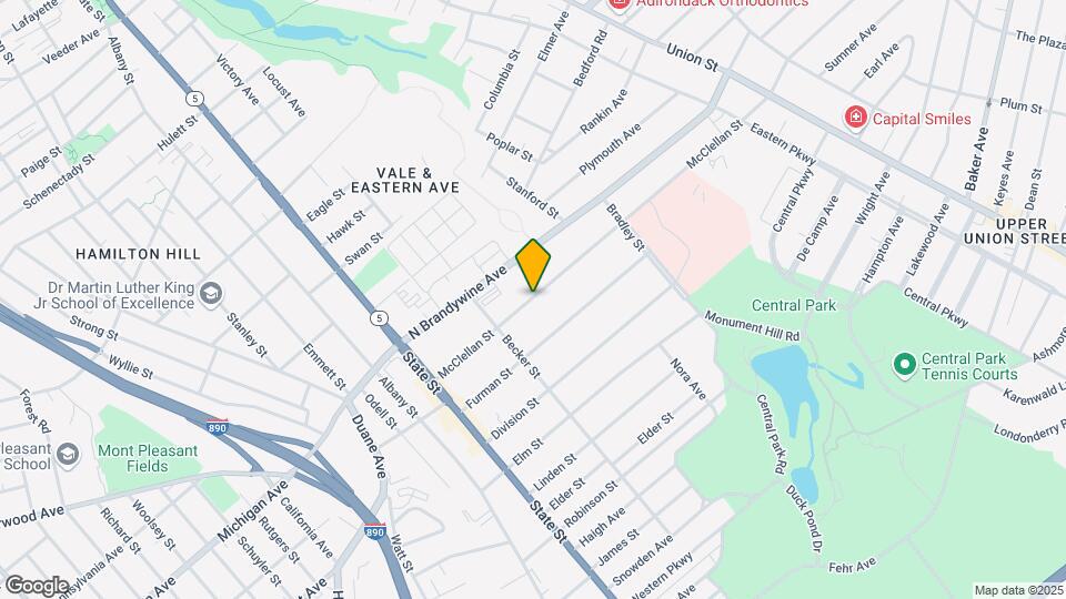 210 McClellan St Mapa y Detalles de la Ubicación