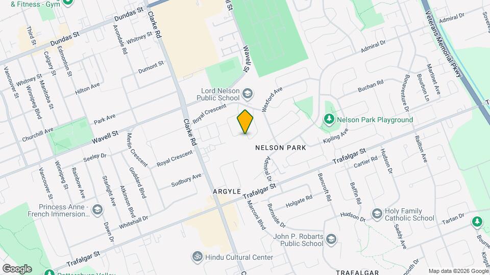 33 Garland Crescent Map and Location Details