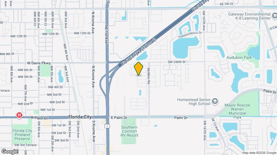 453 NE 5th St Map and Location Details