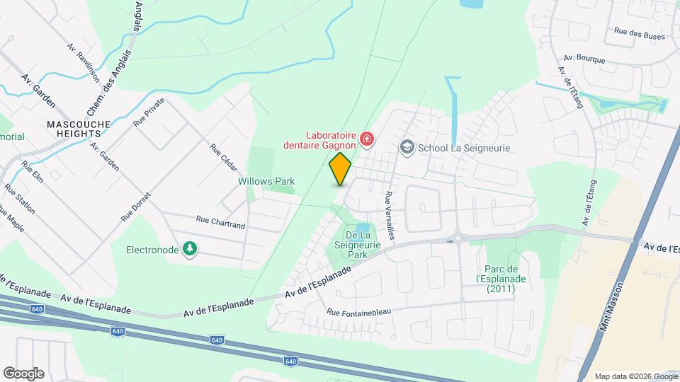 720 De Montmartre Rue Map and Location Details