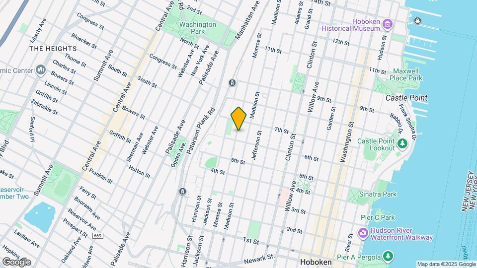 611 Monroe St Map and Location Details
