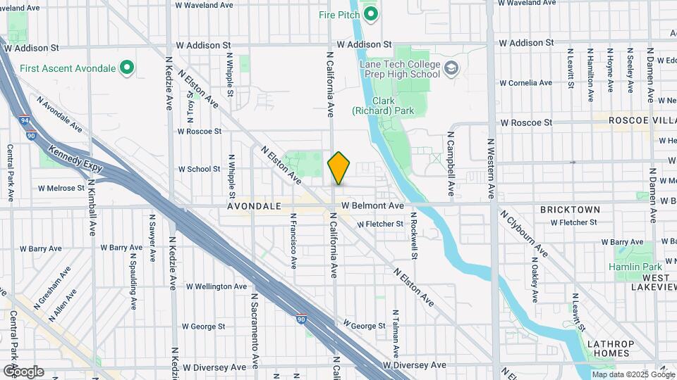 3221 N California Ave Map and Location Details
