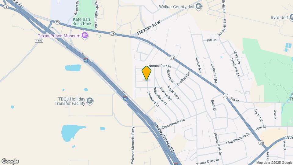 114 Elmwood St Map and Location Details