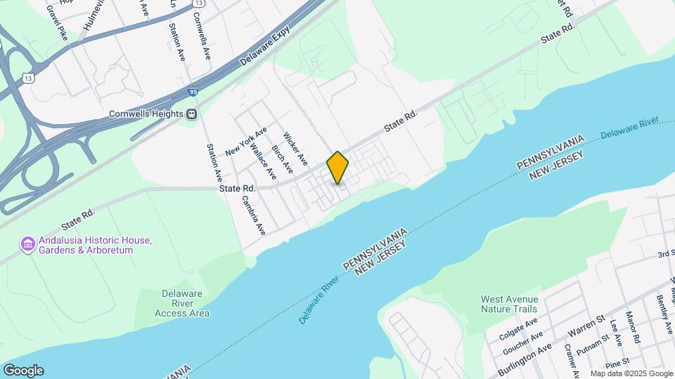 113 Royal Mews Map and Location Details