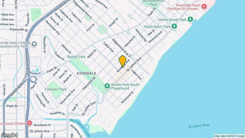 3568 Riverside Ave Map and Location Details