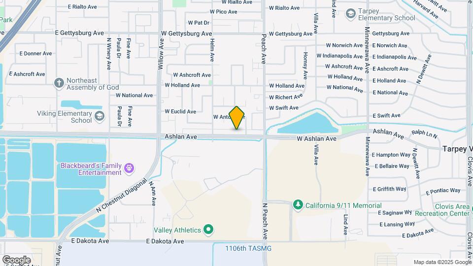 521-541 W Ashlan Ave Mapa y Detalles de la Ubicación