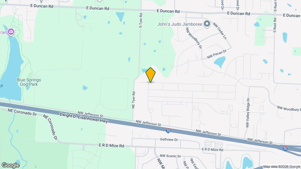 1613 NW Hilltop Ln Mapa y Detalles de la Ubicación