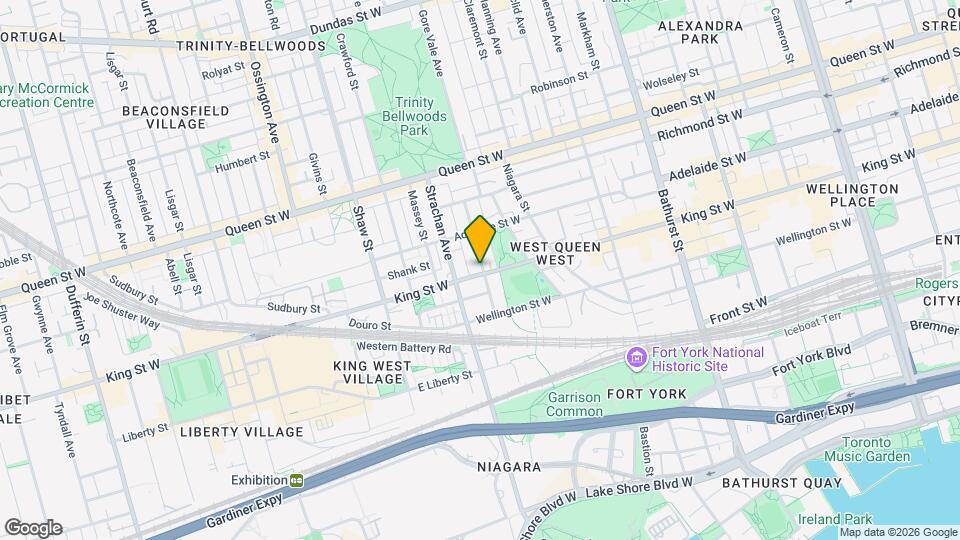 922 King St W Map and Location Details