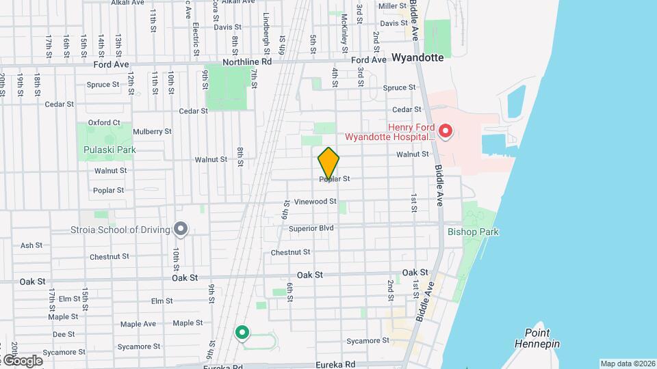 421 Poplar St Map and Location Details