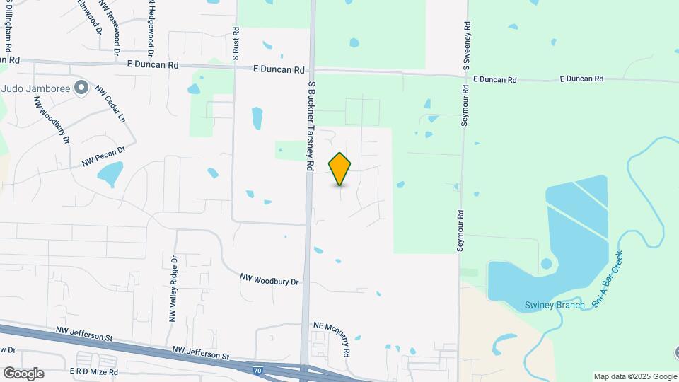 1426 NE Mary Ct Map and Location Details