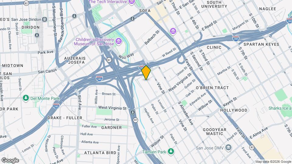 687 Locust St Mapa y Detalles de la Ubicación