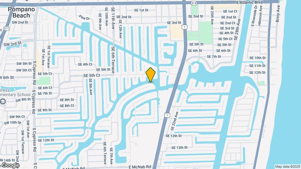 701 SE 7th Ave Map and Location Details