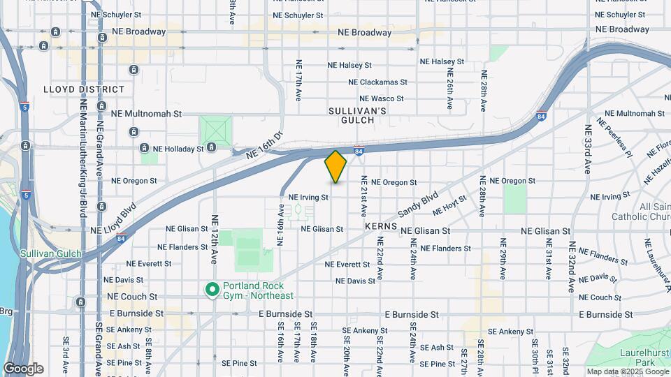 724 NE 19th Ave Map and Location Details