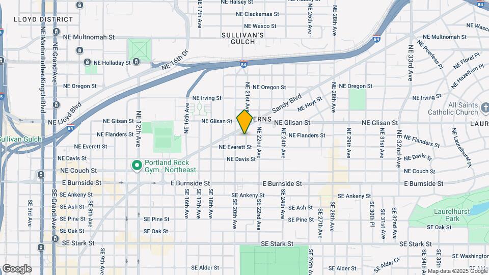 2034 NE Flanders St Map and Location Details