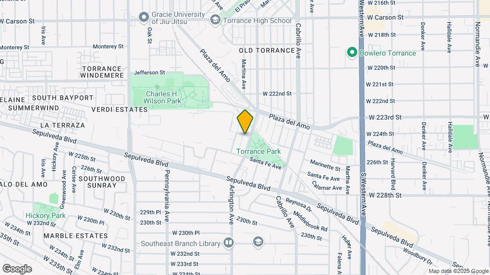 2503 Arlington Ave Mapa y Detalles de la Ubicación