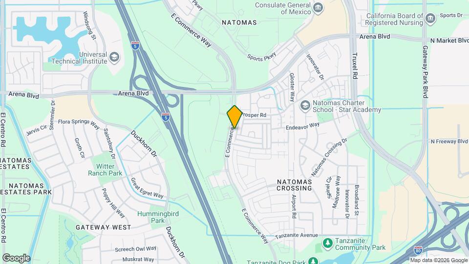 3900 E Commerce Way Mapa y Detalles de la Ubicación