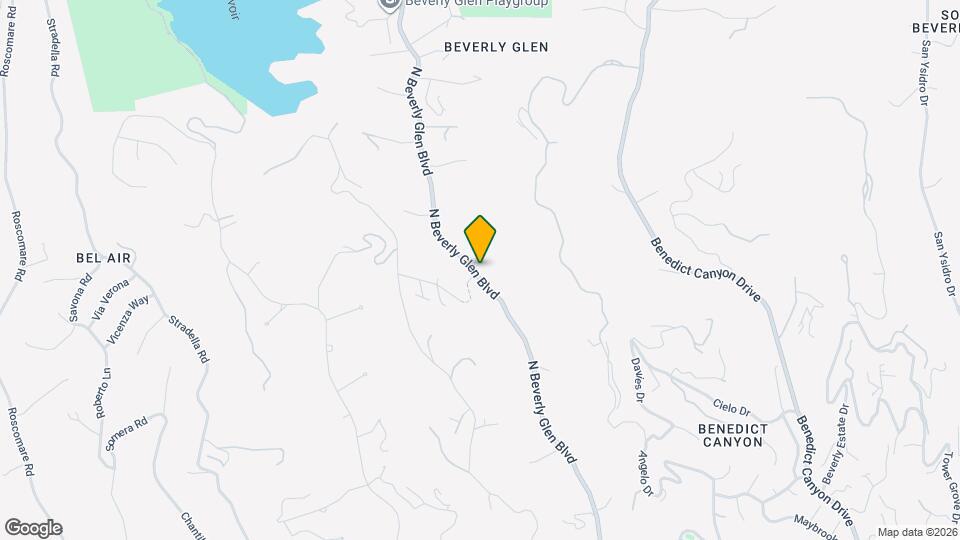 1572 N Beverly Glen Blvd Map and Location Details