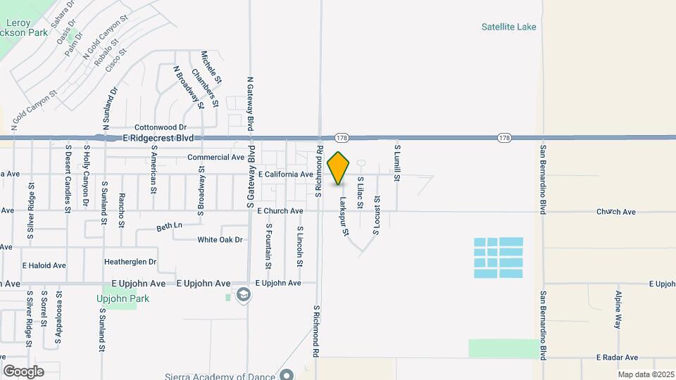 219 Larkspur St Mapa y Detalles de la Ubicación