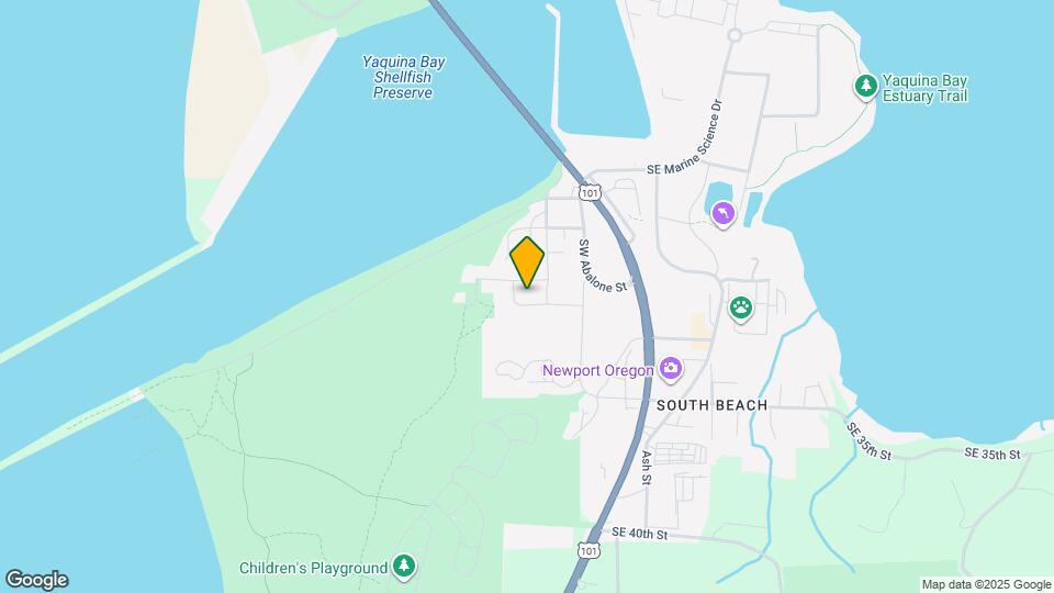 250 SW 30th St Map and Location Details