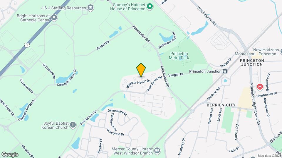 53 E Shrewsbury Pl Map and Location Details