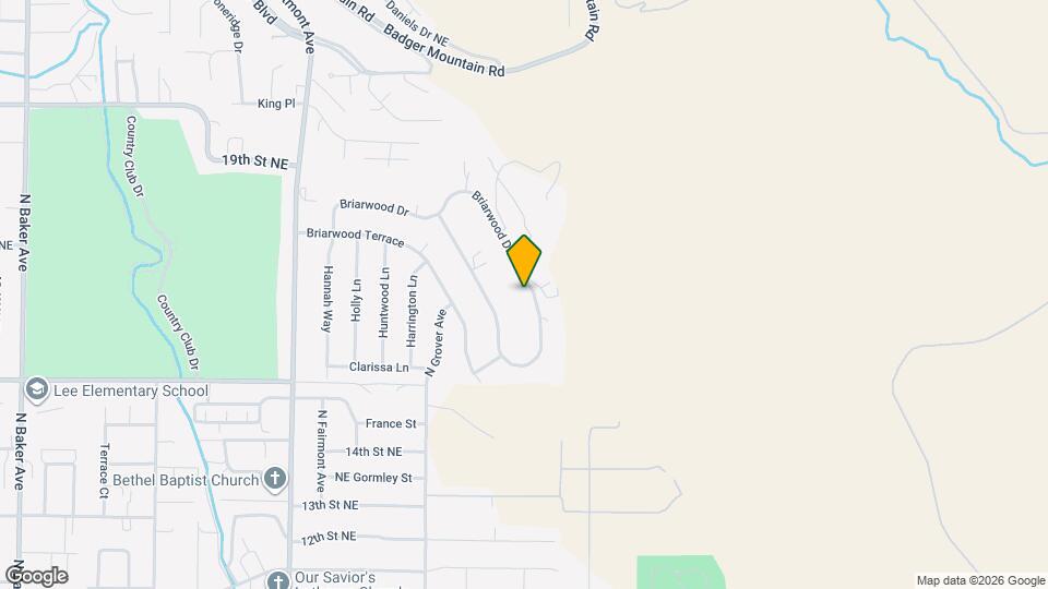 946 Briarwood Dr Map and Location Details