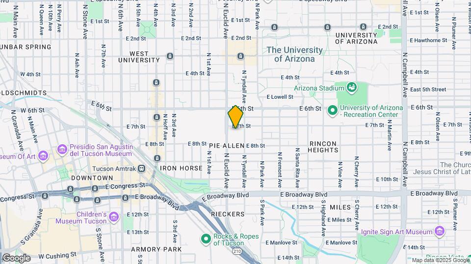 830-832 E 7th St Mapa y Detalles de la Ubicación
