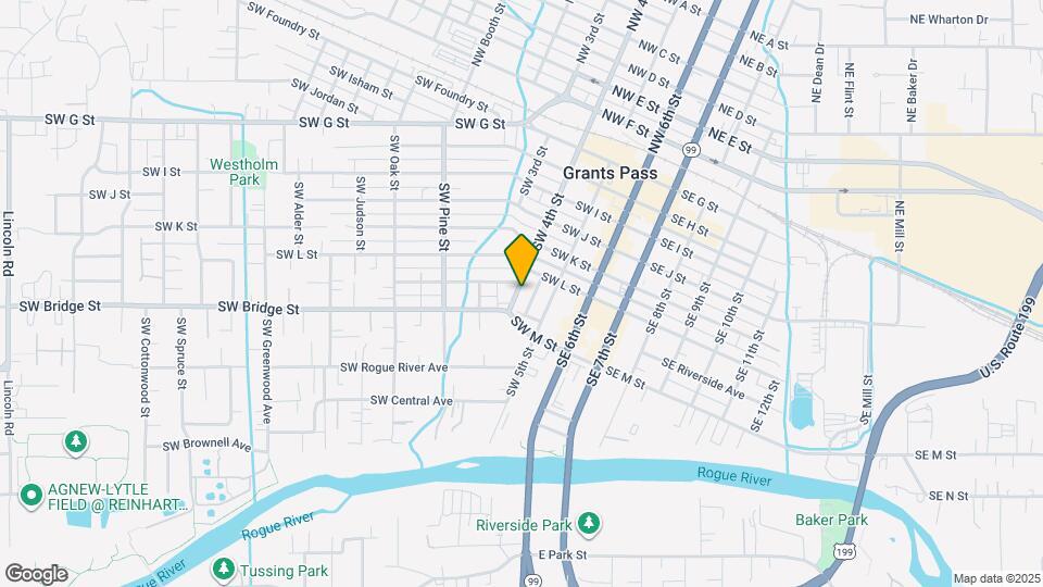 805 SW 4th St Map and Location Details