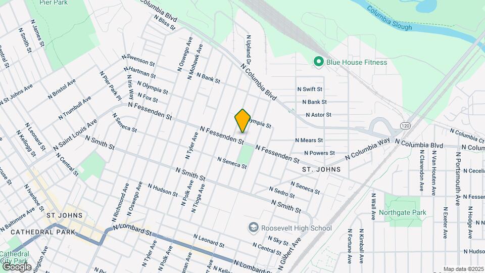 7403-7415 N Fessenden St Map and Location Details