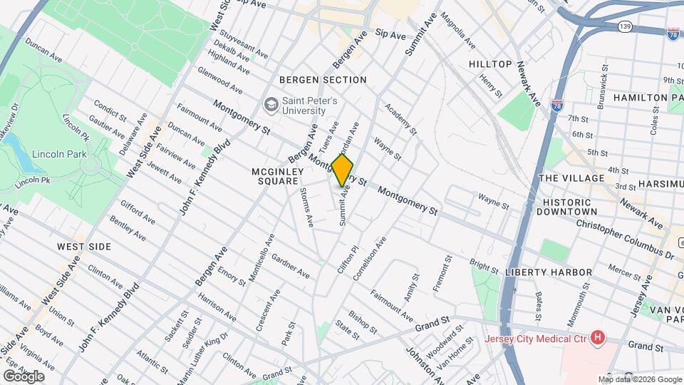 233 1/2 Summit Ave Map and Location Details