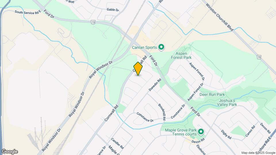 520 Blenheim Cres Map and Location Details