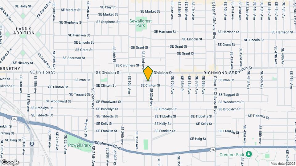 3209-3231 SE Clinton St Map and Location Details