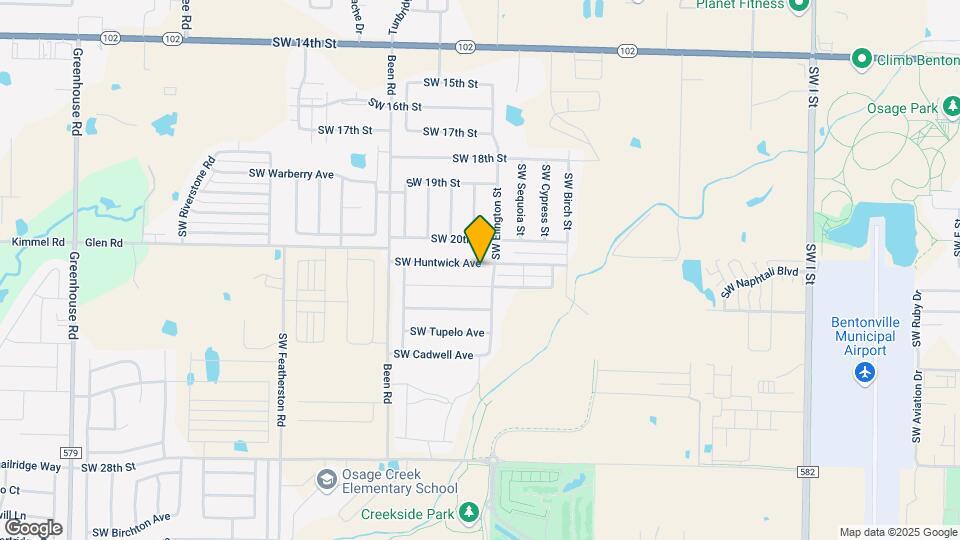 2203 SW Huntwick Ave Map and Location Details