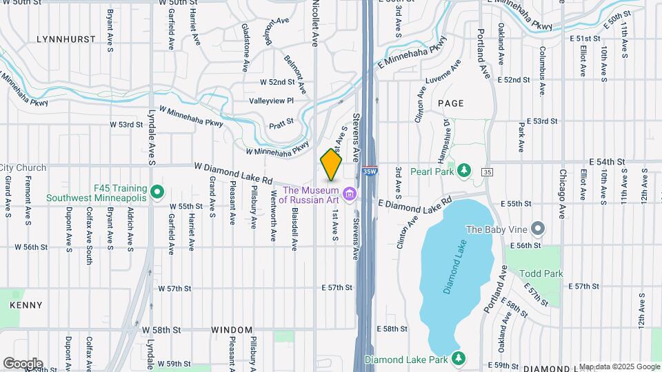 24 E Diamond Lake Rd Map and Location Details