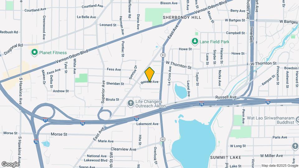 712 Roselle Ave Map and Location Details