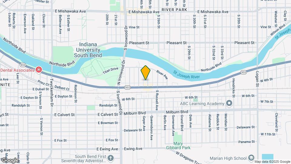 113 Monmoor Ave, Unit 1 Map and Location Details