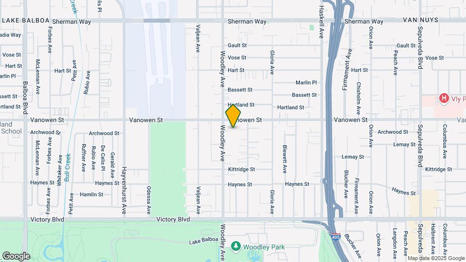 6744 Woodley Ave Map and Location Details