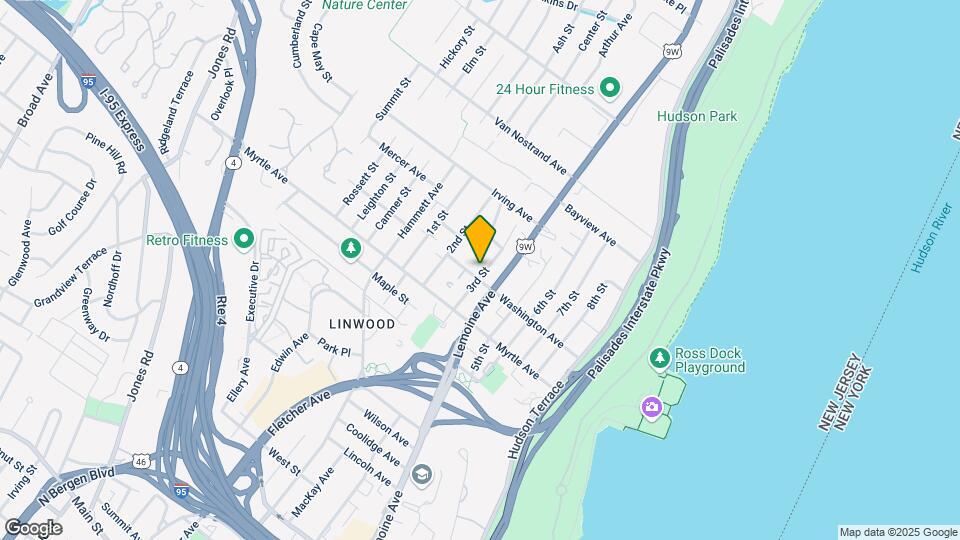 2439 3rd St Mapa y Detalles de la Ubicación