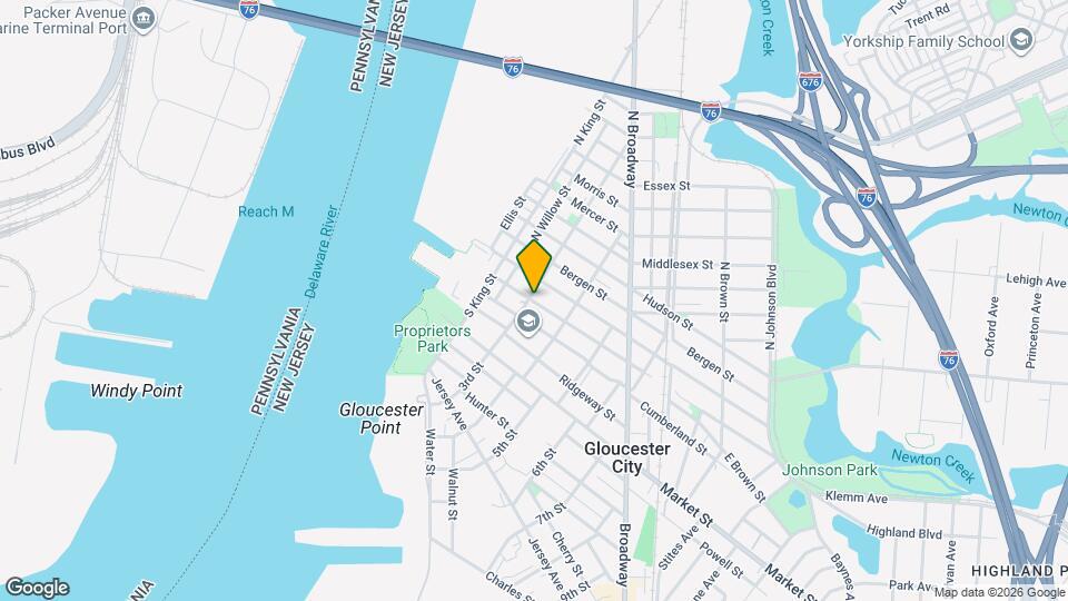 301 Somerset St, Unit B Map and Location Details