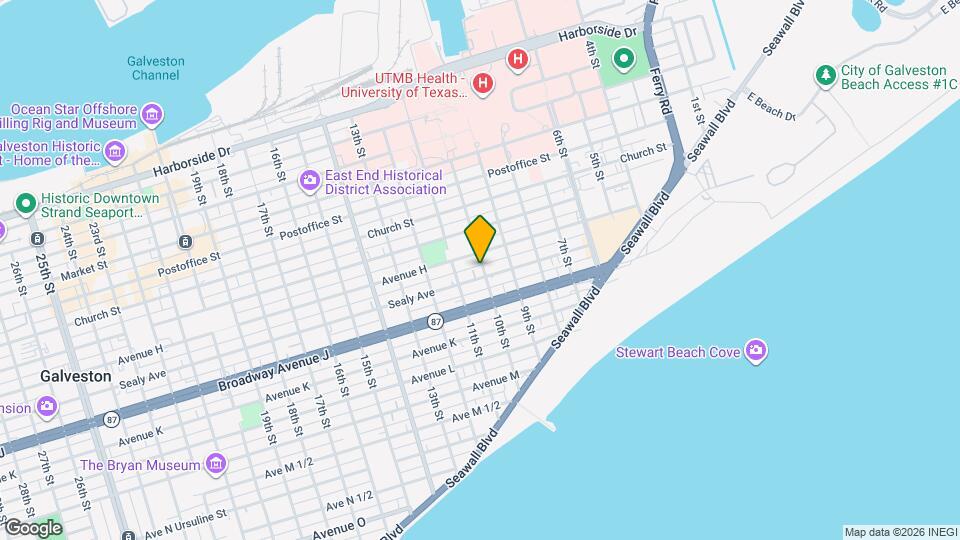 817 10th St Map and Location Details