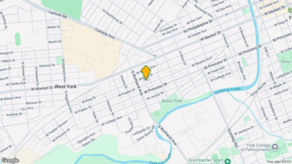 921 W Poplar St Map and Location Details